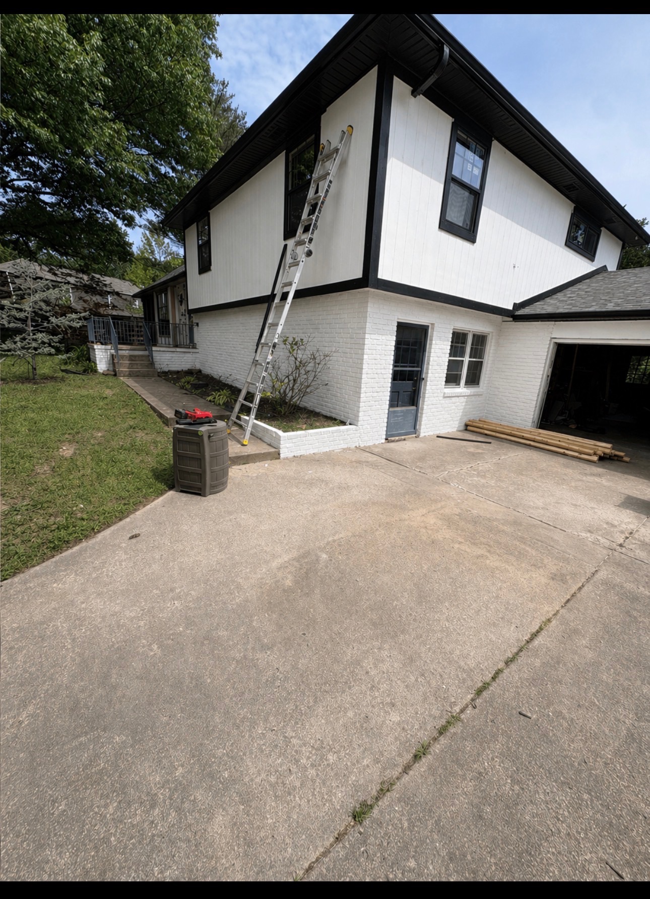 Home renovated by Armando's in Pittsburg, KS
